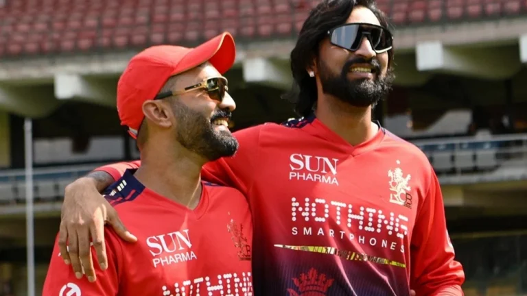 Krunal Pandya playfully taunts Dinesh Karthik after RCB coach forgets his role i – Krunal Pandya playfully reminds Dinesh Karthik of his role after RCB victory